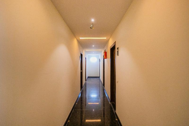 Hotel Capital O 13184 Savi International Bengaluru Zewnętrze zdjęcie
